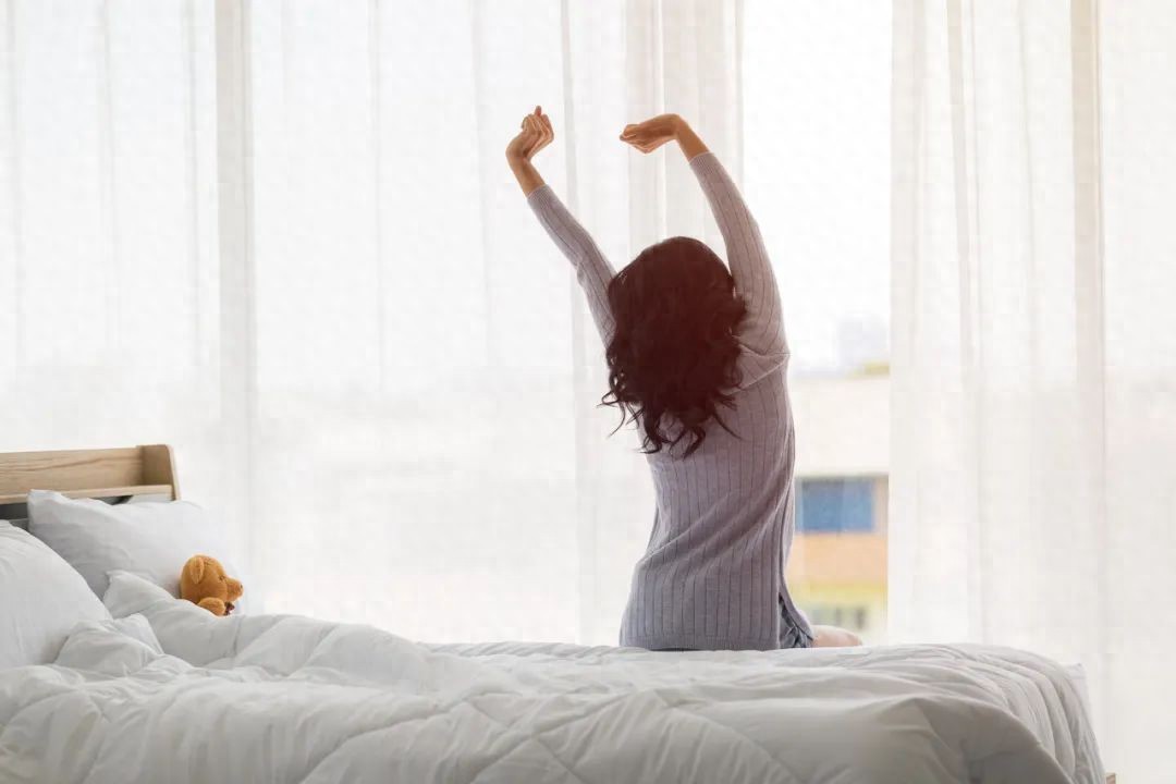 哈佛大学惊人发现：早上这个点起床的人更易长寿！