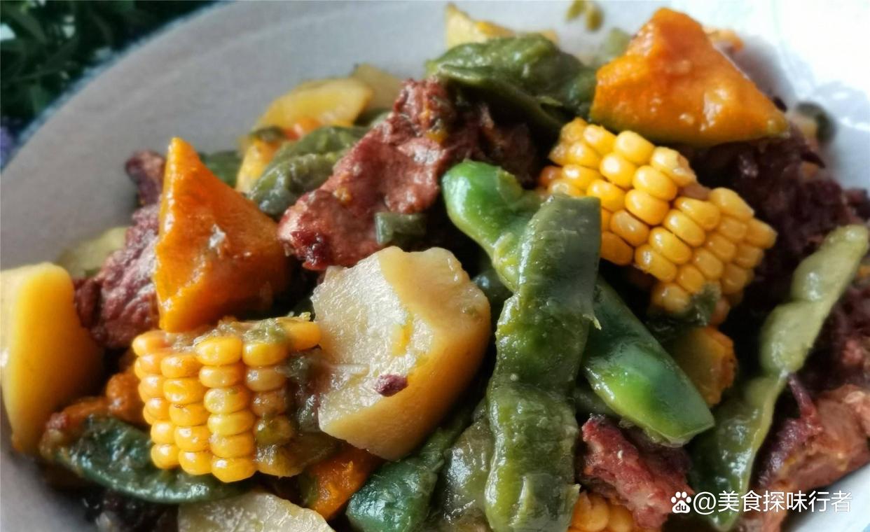 农家炖菜这么做，满屋飘香馋哭隔壁小孩