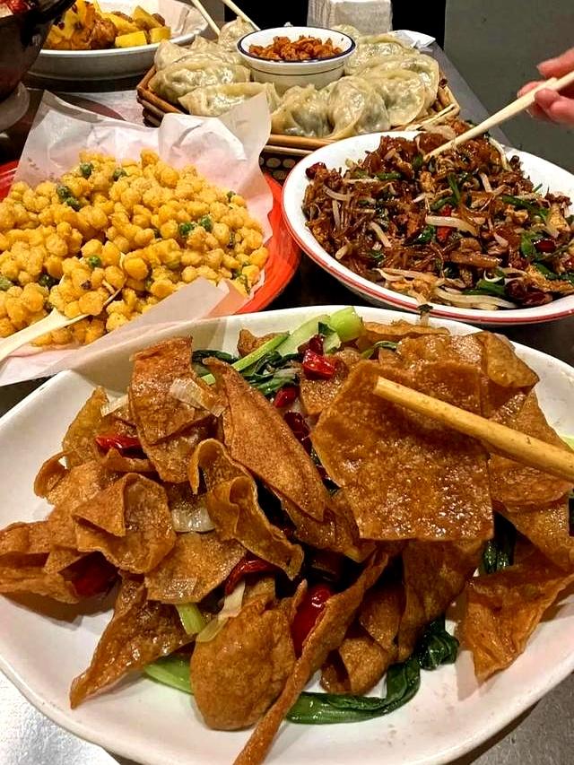 合肥海卉花市旁隐匿20年的神级土菜！菜饺子与炒鸡香到吮指