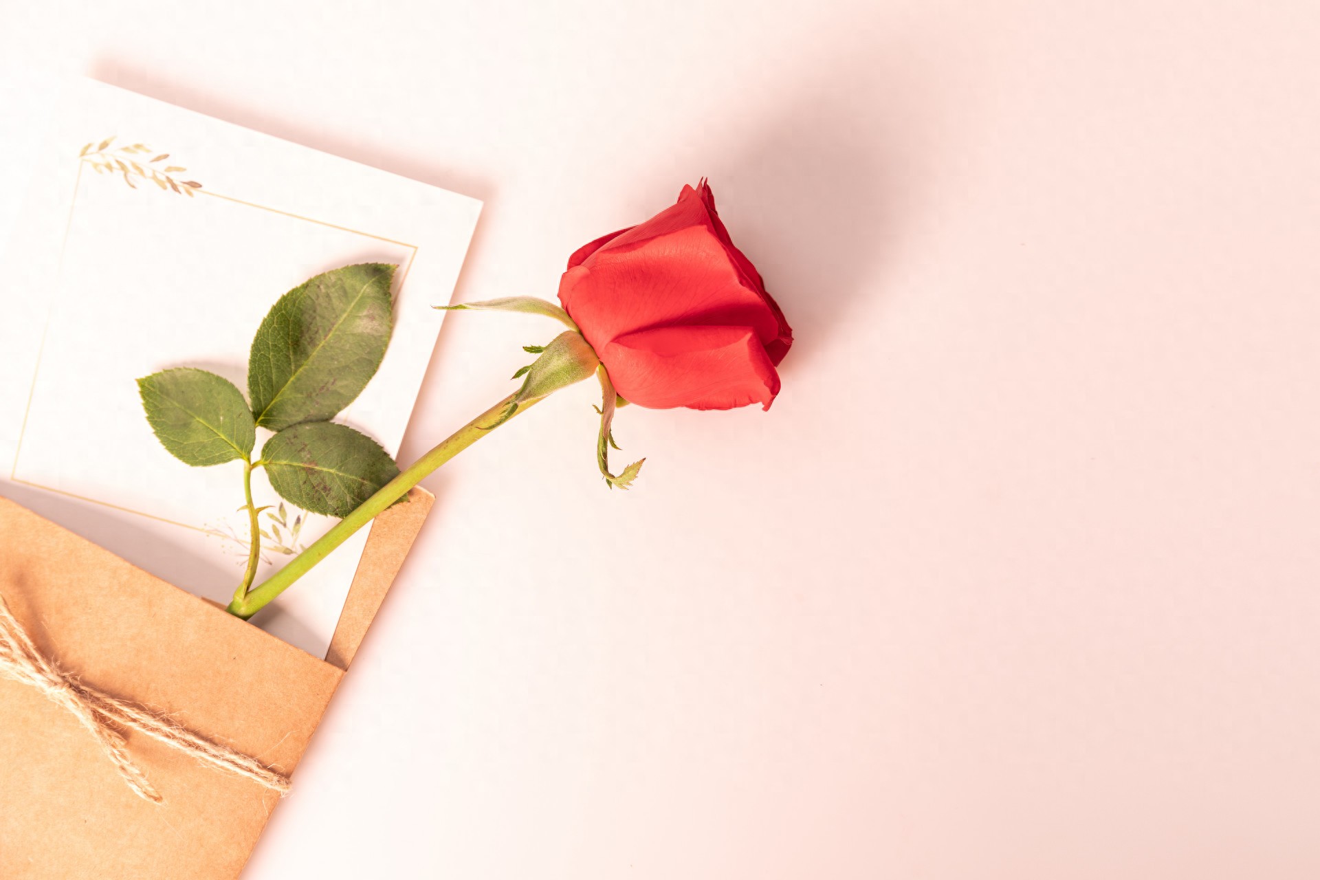 男人爱不爱你，生一场气就知道，特别是这3种反应最真实