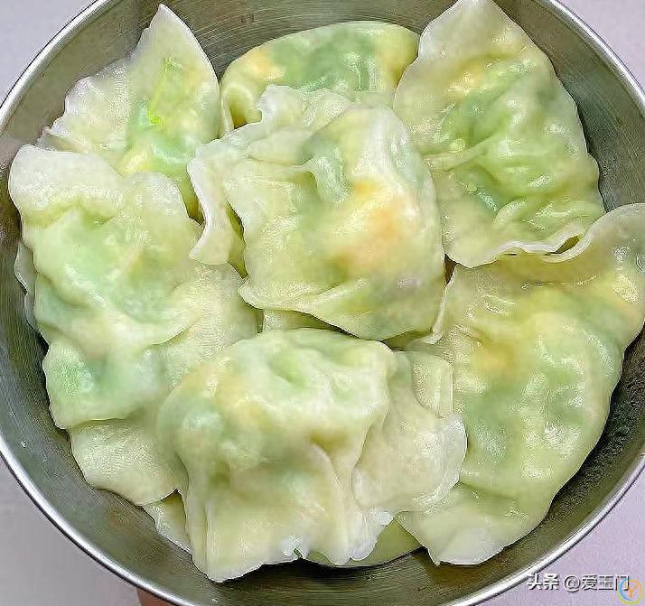 夏天这菜使劲吃！一清热解毒、二润肺止咳、三强免疫，包饺子真香