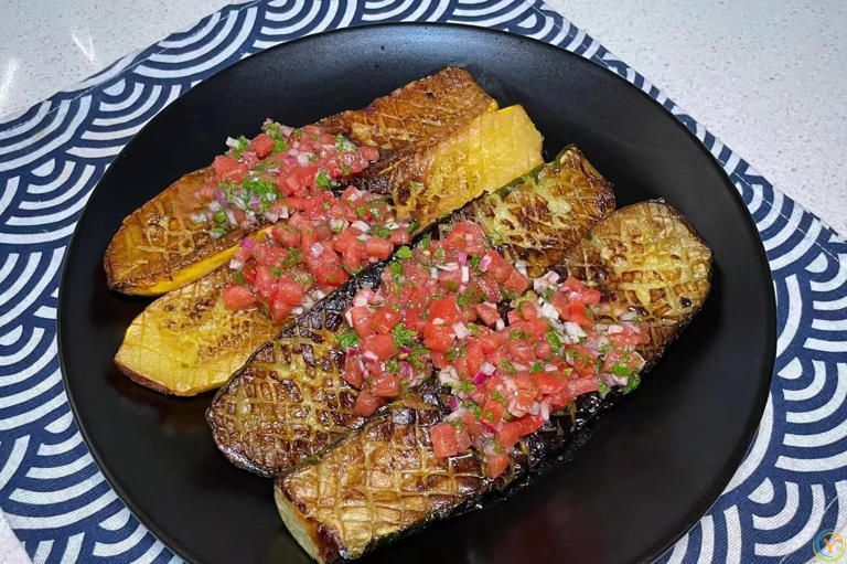 夏季这瓜使劲吃，一清热，二消暑，三补水养胃，清甜爽滑，营养高