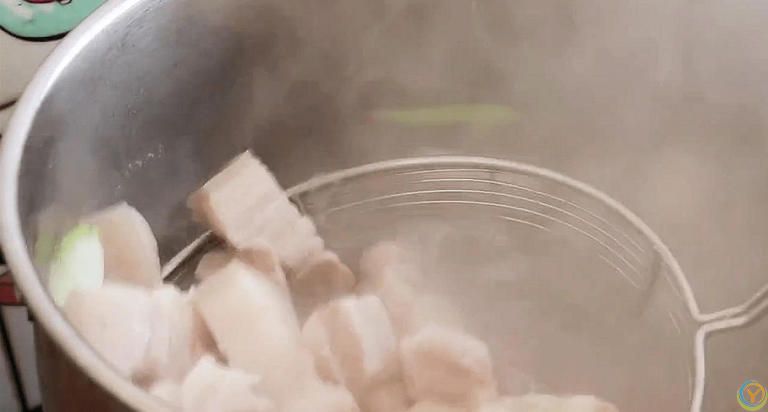 五花肉选这块才最好，简单三步炖出软糯红烧肉，你家做法行吗？