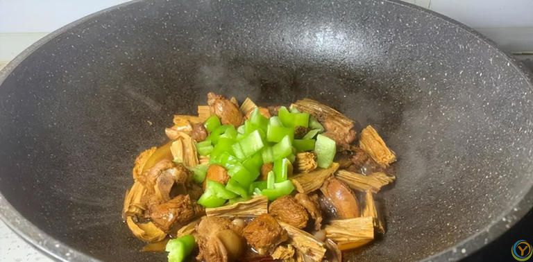 夏天流汗多，常吃这种肉，滋补解暑，比猪肉便宜，比羊肉好吃！