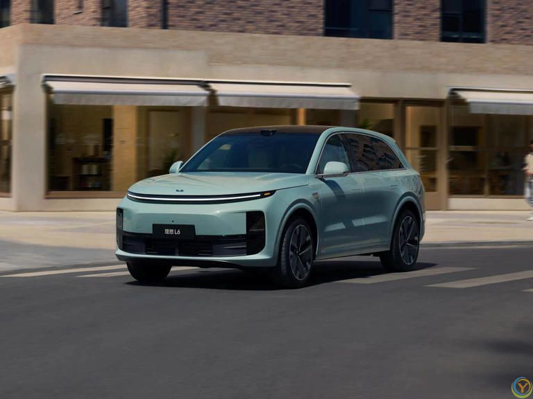 从油车到插混，再换纯电？车主：早知如此，何必当初！