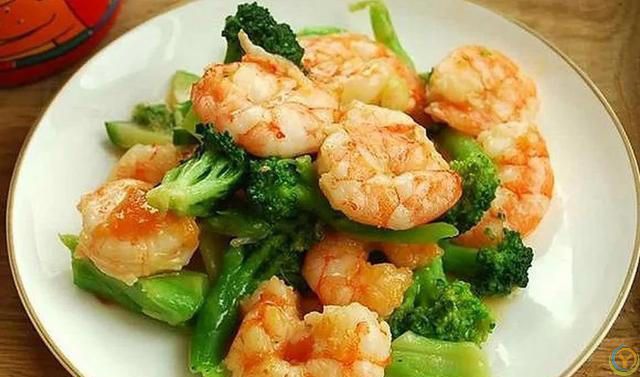 六月要多吃这8种“碱性”菜，有助于酸碱平衡和缓解疲劳