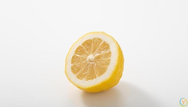 大蒜是肝病的“发物”？医生建议：想要肝好，日常要忌3物，吃2果