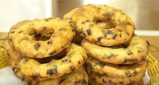 韭菜教你新做法，不蒸包子不烙饼，大刀一切， 比肉都好吃