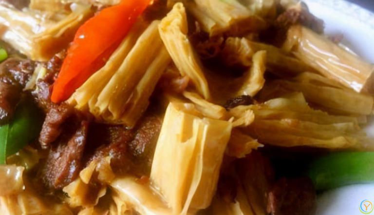 27款菜品推荐：蘑菇炒鸡丁、酱香爆炒肉、胡萝卜炒鸡蛋