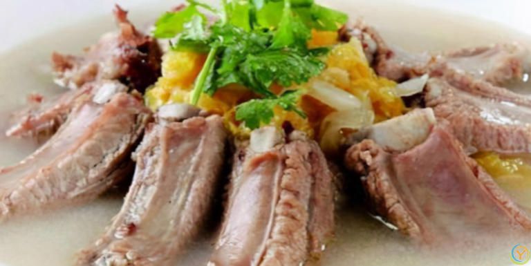 27款菜品推荐：蘑菇炒鸡丁、酱香爆炒肉、胡萝卜炒鸡蛋