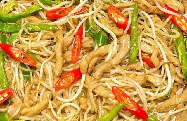 六月，八道美食使劲吃，一补蛋白质，二补维生素，营养搭配味道好