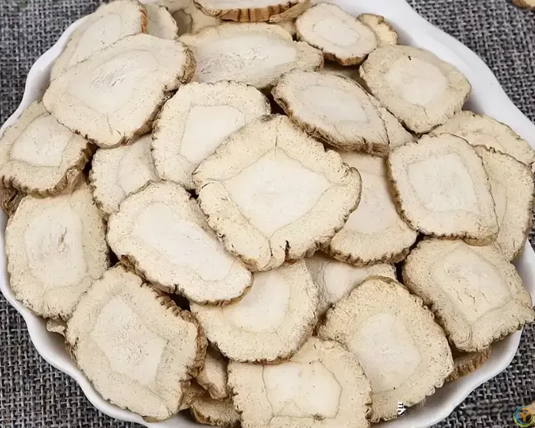 猪蹄不够软烂？记得加上这几个调料，猪蹄一咬就脱骨，没牙也能吃