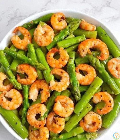 入夏后，建议常吃8菜，比牛肉便宜，比鸡肉营养，滋补解馋不上火