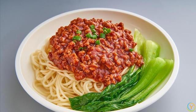 炸酱面好不好吃，关键在炸酱，大厨分享不外传做法，怎么吃都特香