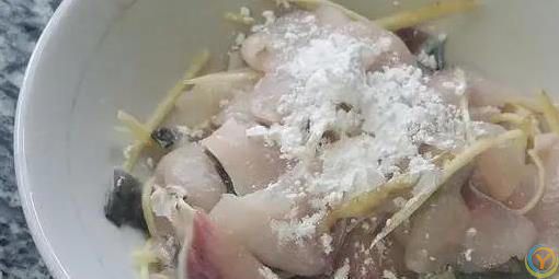 草鱼片蒸一蒸，***猪肉香，嫩滑无腥味好吃吗？