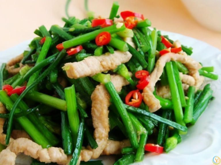 25款好吃菜品推荐：老鸭炖茄子、豆皮炒白菜等