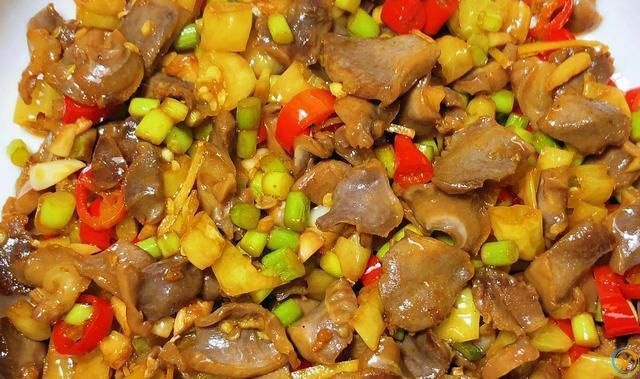 推荐5道适合招待客人的家常菜，开胃解馋又下饭，让人回味无穷