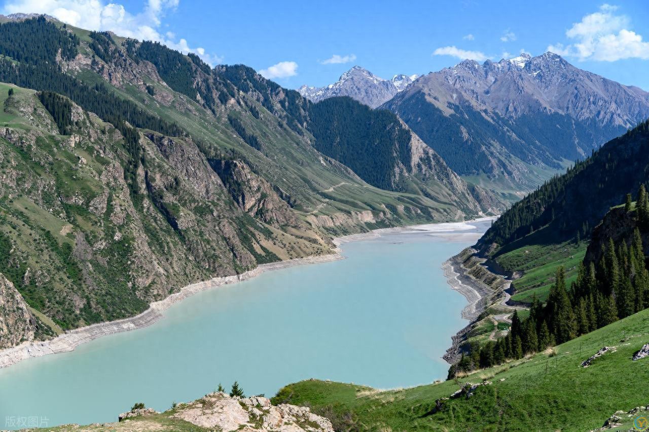 新疆最壮观的6处大峡谷，美到窒息，比想象的更惊艳，此生必去！