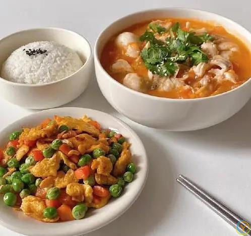 10分钟搞定家常菜，豌豆胡萝卜炒鸡蛋，简单却惊艳全家？