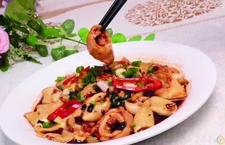 25款好吃菜品推荐：老鸭炖茄子、豆皮炒白菜等