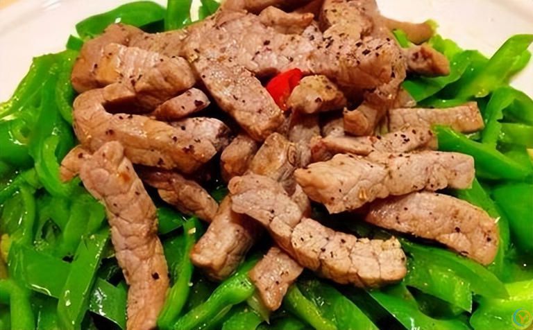 25款好吃菜品推荐：老鸭炖茄子、豆皮炒白菜等