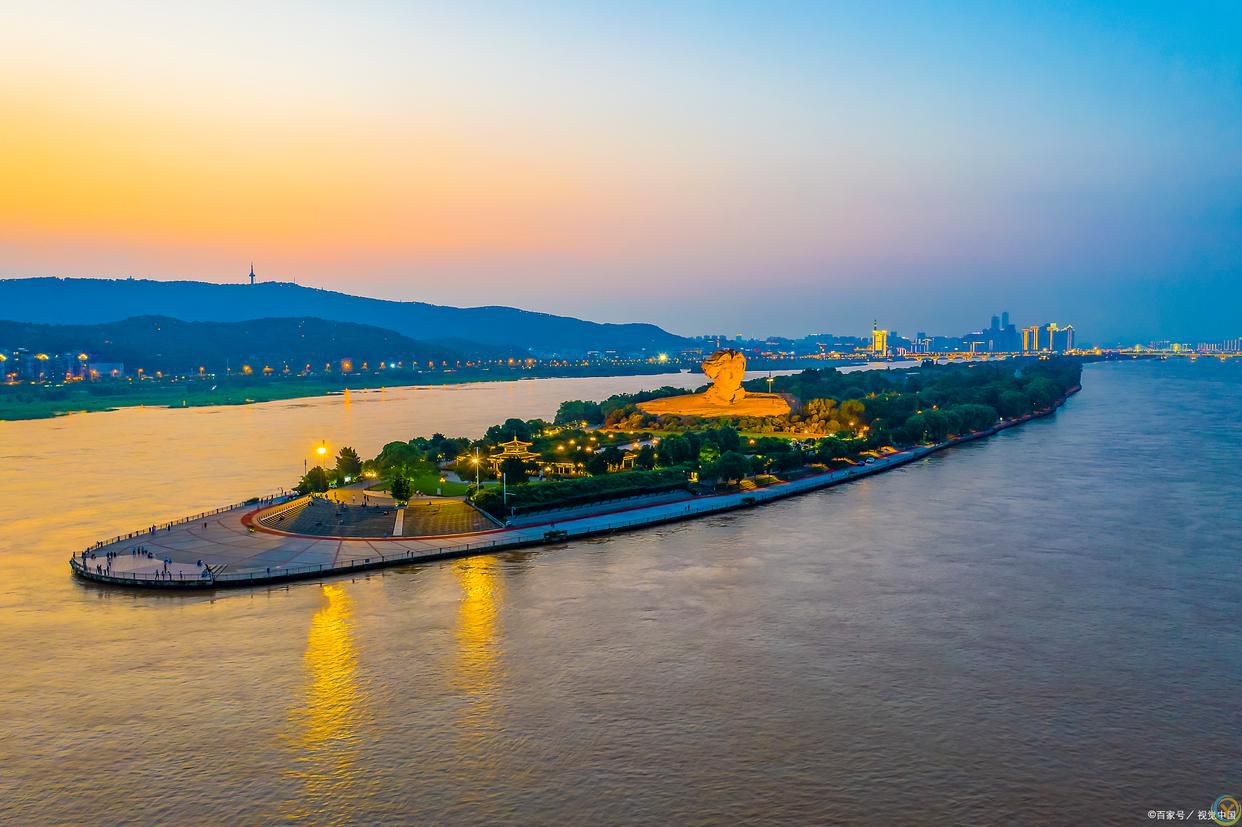 湘鄂双城记：5天玩转湖南湖北，这篇攻略承包你的吃喝玩乐！