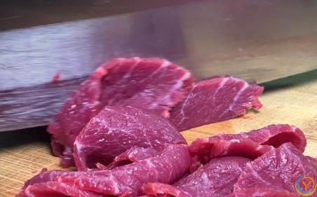 牛肉怎么腌制才嫩，不干不柴不塞牙，鲜香嫩滑入味
