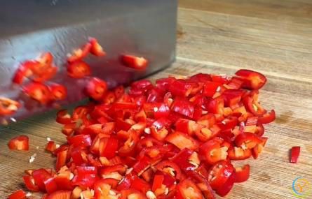 牛肉怎么腌制才嫩，不干不柴不塞牙，鲜香嫩滑入味