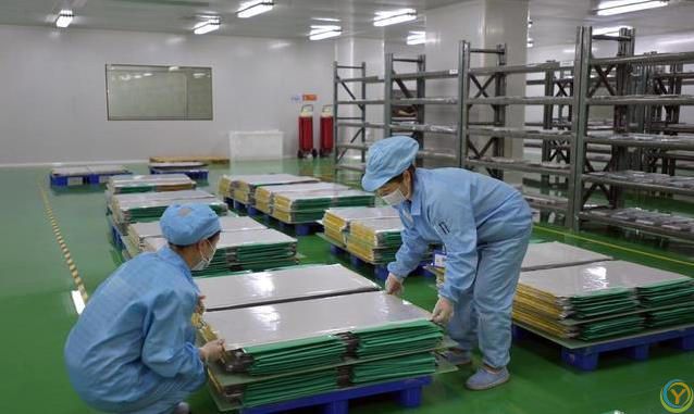 续航1500公里6分钟充好电，固态电池来了，燃油车慌了吗？