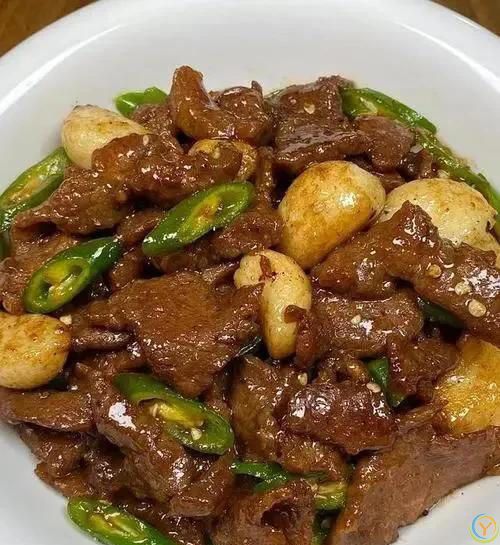 简单几步，做出让人回味无穷的蒜香牛肉！家里人人夸！
