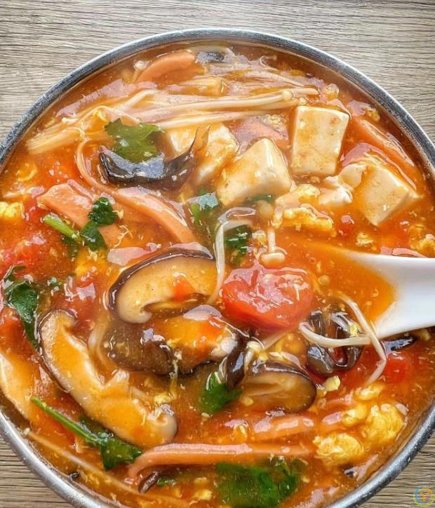 豆腐鲜汤，老奶奶教我的做法，营养丰富，味道太香了