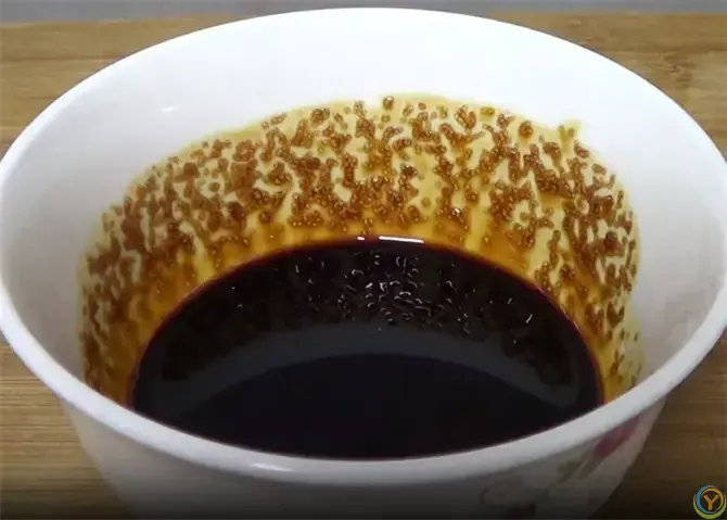 这才是藕最好吃的做法，一道糖醋藕丁，酸甜脆嫩，吃起来超级爽