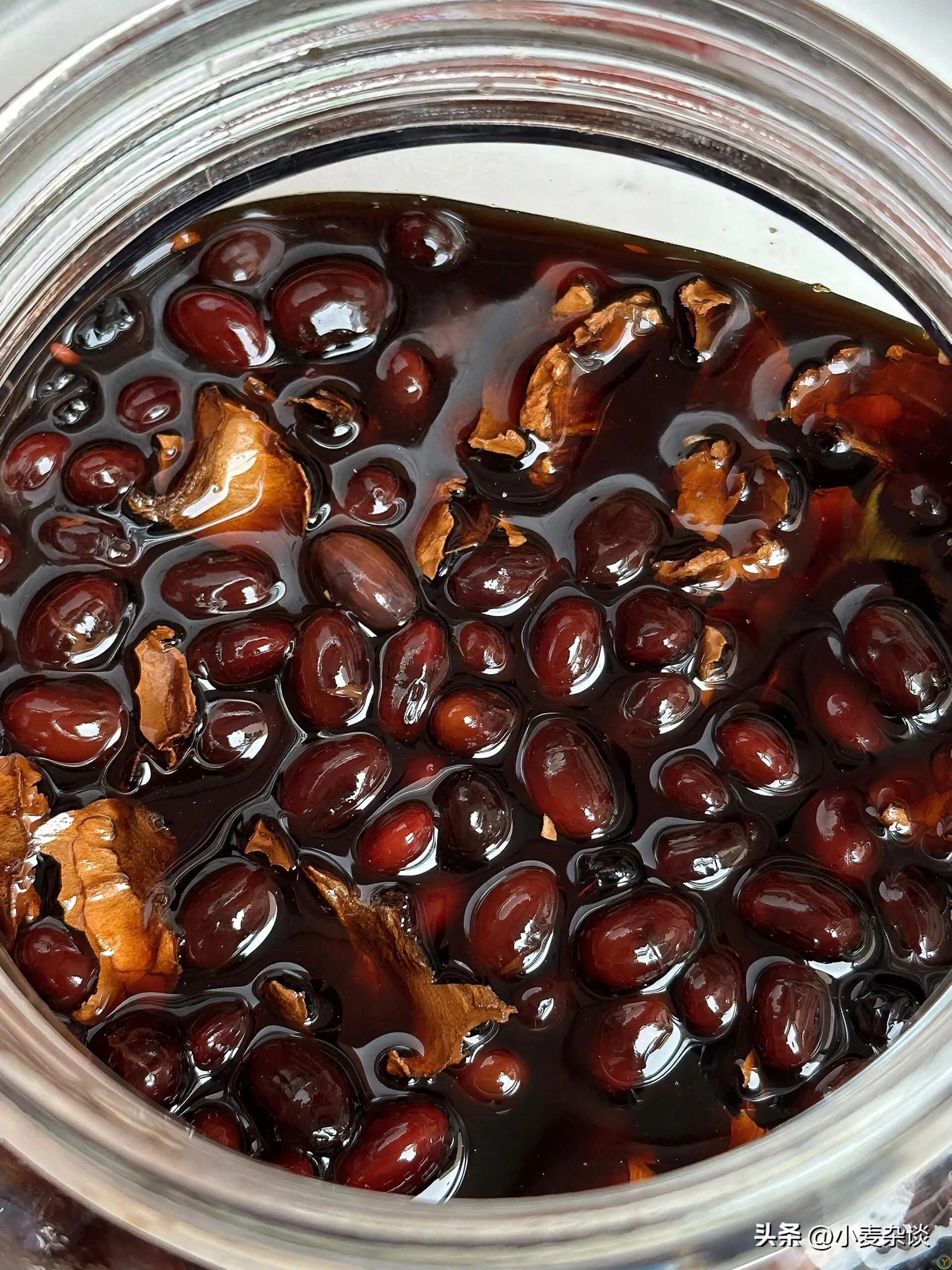 吃10斤韭菜不如吃1两它，堪称&ldquo;养肾***名&rdquo;，不懂吃真可惜！