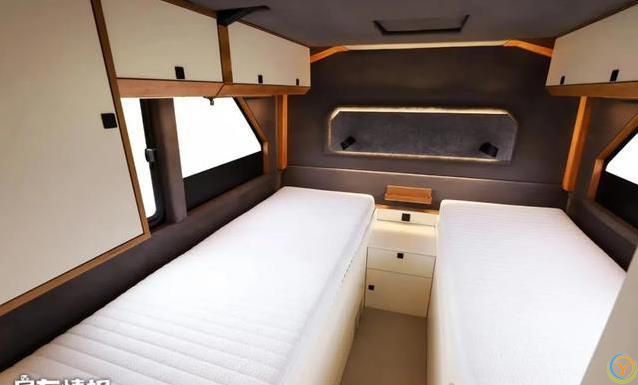 硬核越野房车开进荒野，空间媲美小公寓，敢问你想不想浪？