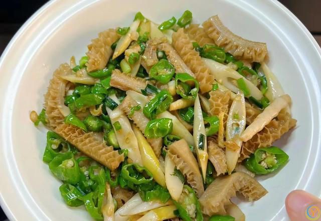 夏天，苦瓜、西瓜靠边站，多吃它，祛湿又防中暑，精神饱满一整天