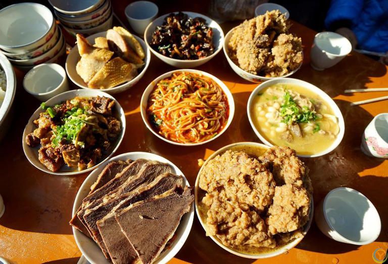 传统的八大碗，分别都有哪些菜？看看你吃过几道！