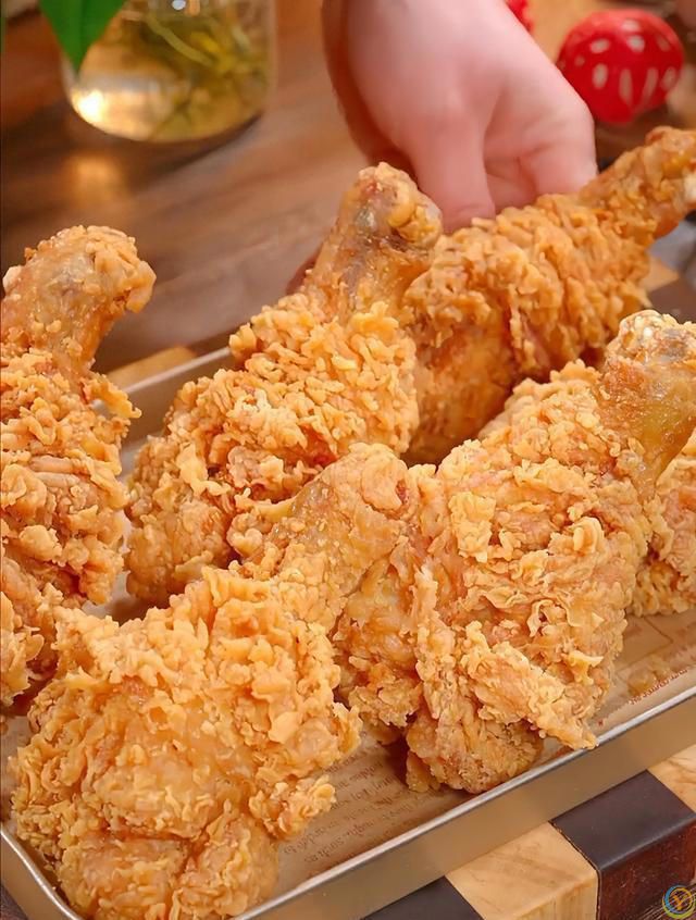 为什么外面的炸鸡腿那么酥脆入味，今天把配方给你，且行且珍惜！