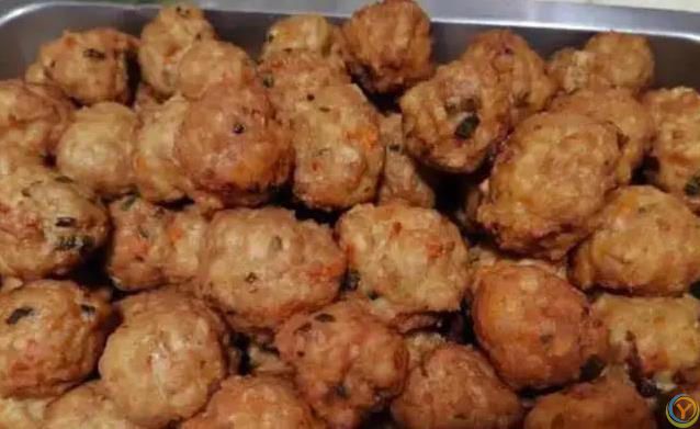 莲藕肉丸子香翻天，家常做法简单学，3招让味道更绝？