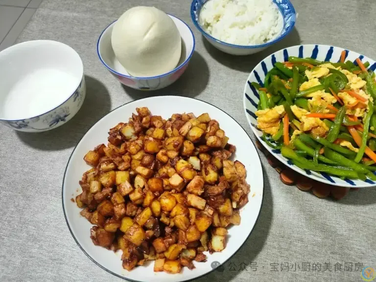 一家人的晚餐，2道家常菜，简单好做还好吃，是吃不烦的幸福味道~