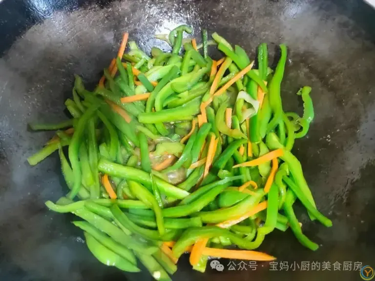 一家人的晚餐，2道家常菜，简单好做还好吃，是吃不烦的幸福味道~