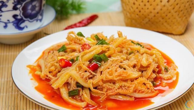 毛肚和千层肚有什么区别？颜色不同，口感也不同