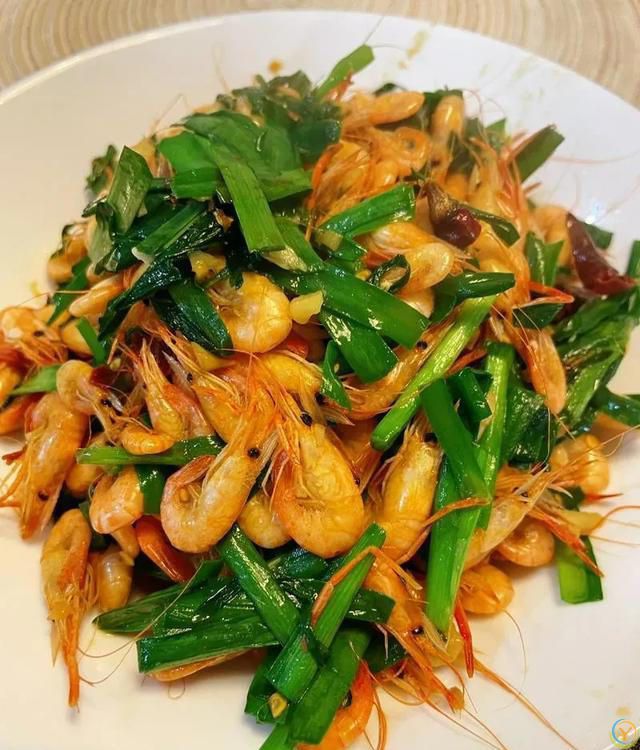 初夏建议多试试这8道家常菜，做法简单易学，上桌就抢着吃