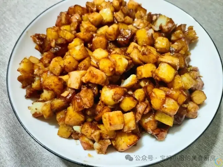 一家人的晚餐，2道家常菜，简单好做还好吃，是吃不烦的幸福味道~