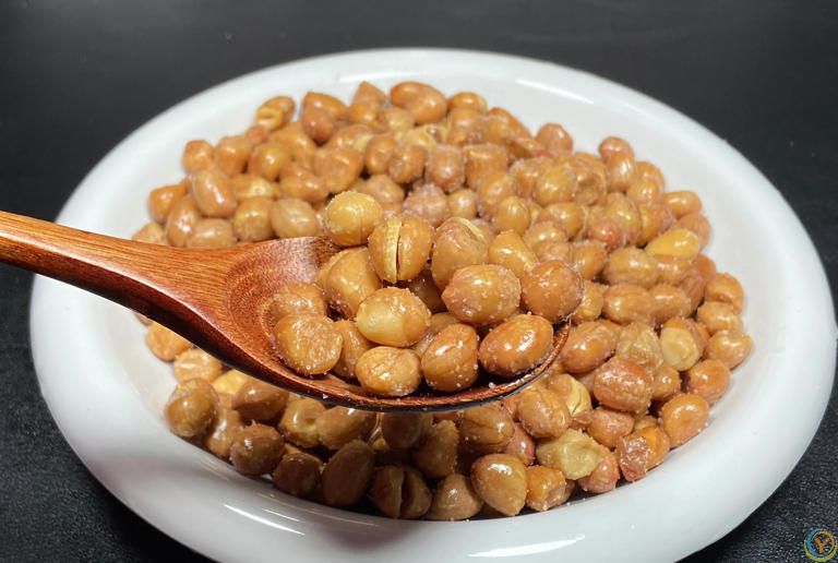 炸花生米时不能先放油？大厨教你正确做法，香脆爽口好下酒，收藏