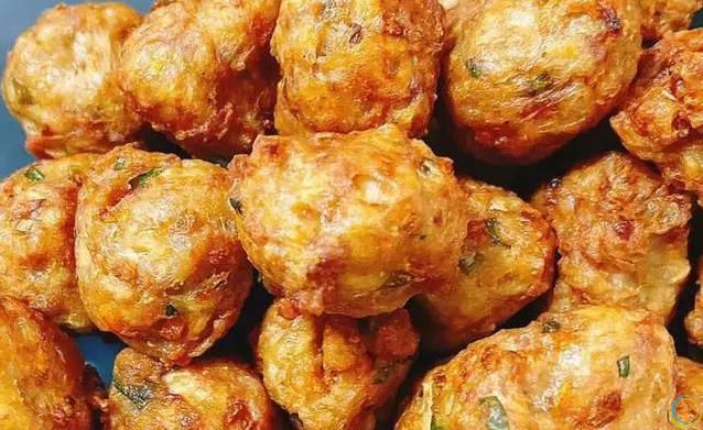 莲藕肉丸子香翻天，家常做法简单学，3招让味道更绝？