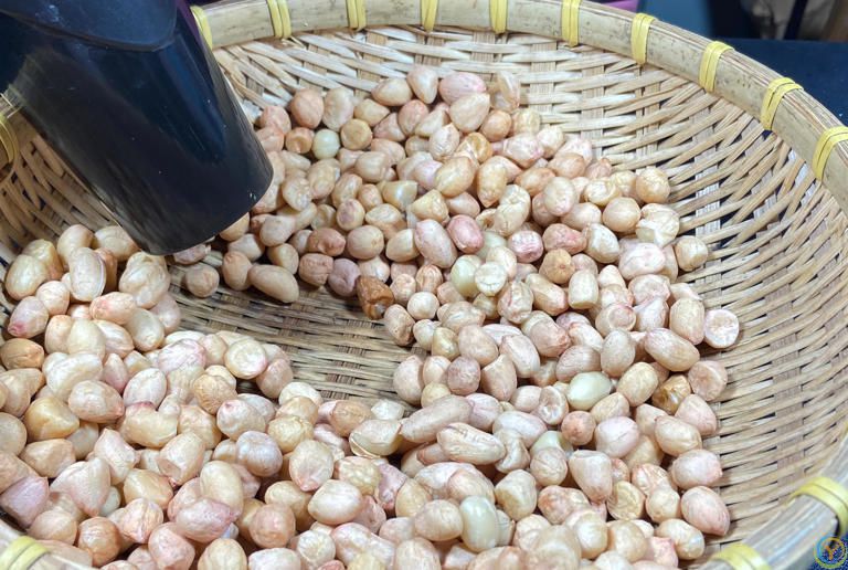 炸花生米时不能先放油？大厨教你正确做法，香脆爽口好下酒，收藏