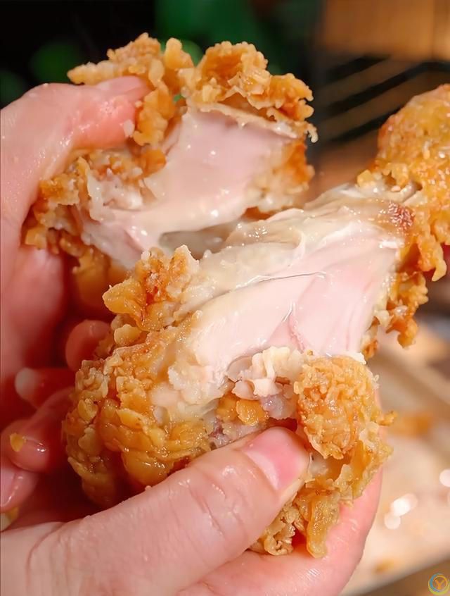 为什么外面的炸鸡腿那么酥脆入味，今天把配方给你，且行且珍惜！