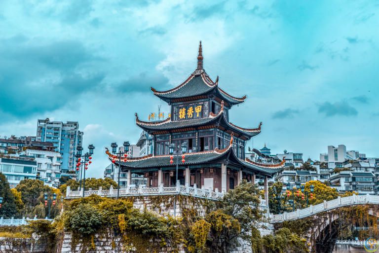 贵州必去十大景点排行榜，这才是贵州最值得去的10个景点，收好去玩！