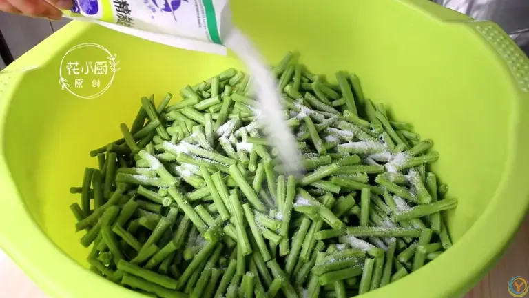 这菜正当季，高钾高叶酸，中老年多吃它，腿脚有力气，越吃越健康