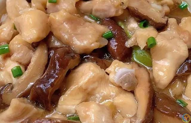 夏天气温高，八道低热量蒸菜要常吃，顺季而食不热气，越吃越健康